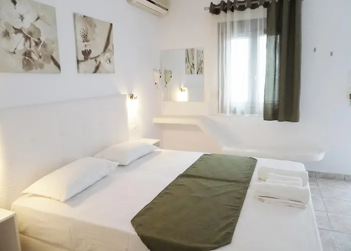 Apartment Anemos Adamantas (Milos)